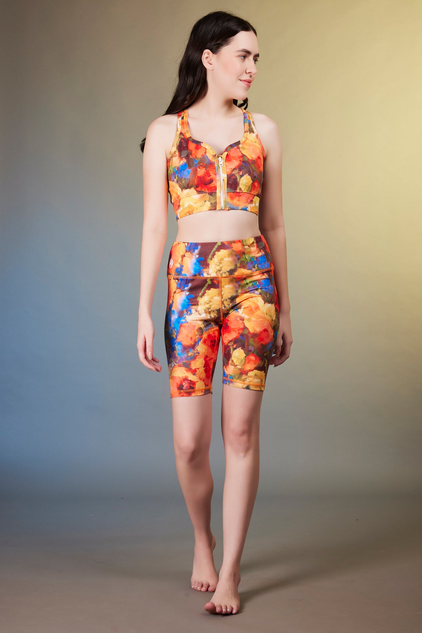 Sport knee-length Short Oil-painted peony