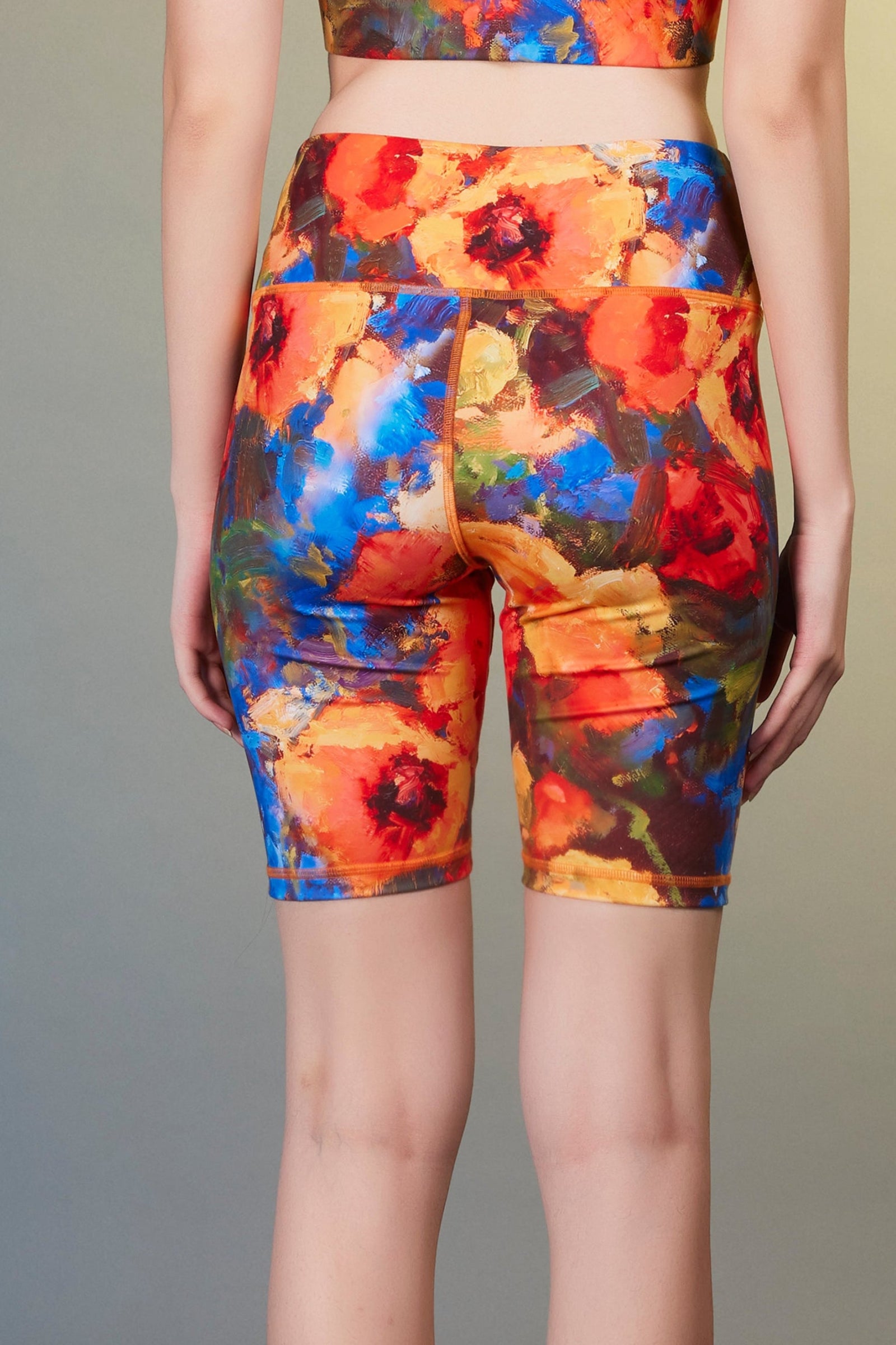 Sport knee-length Short Oil-painted peony